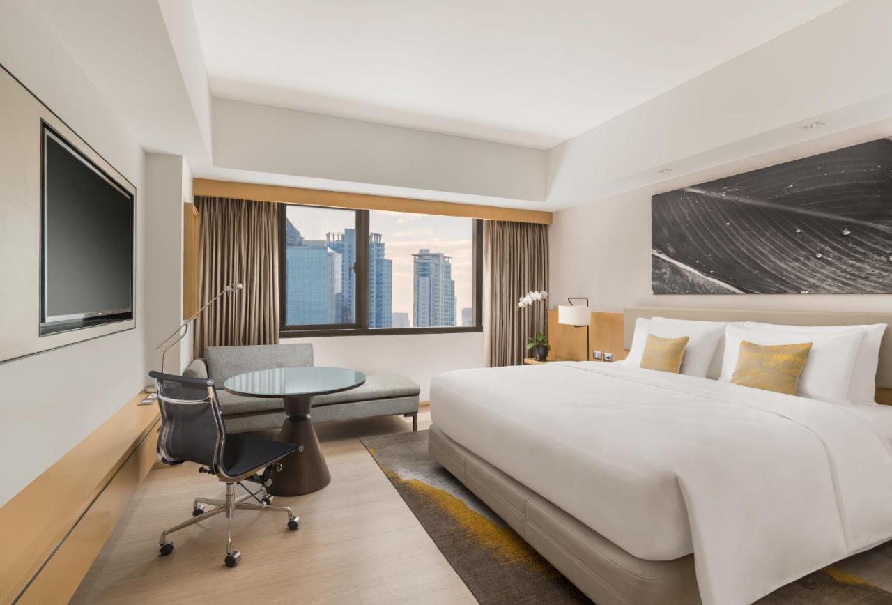 Seda Bonifacio Global City Taguig Exterior photo